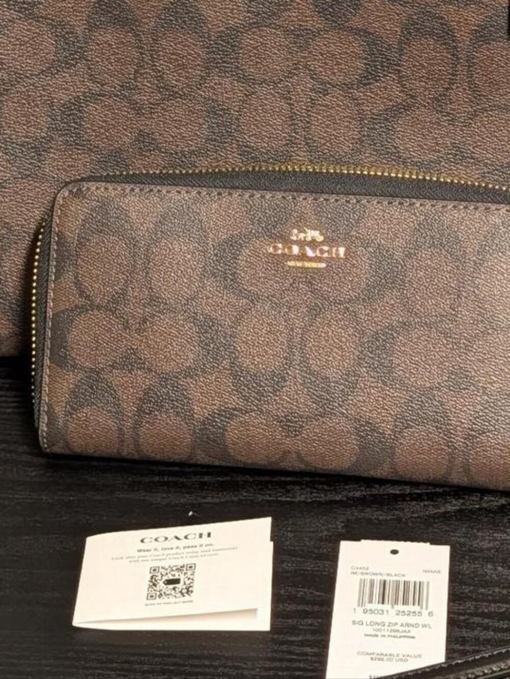 Coach Signature Zip Top Tote & Wallet Gift Set  "NWT" - Picture 9 of 9